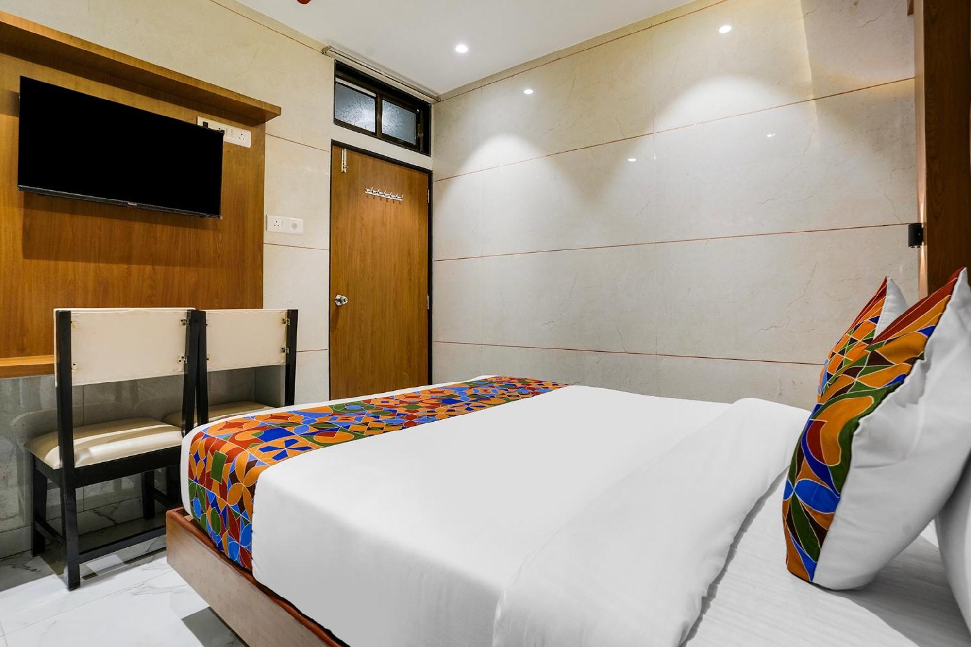 Fabhotel Rr Residency - Near Bkc Mumbai Exterior photo